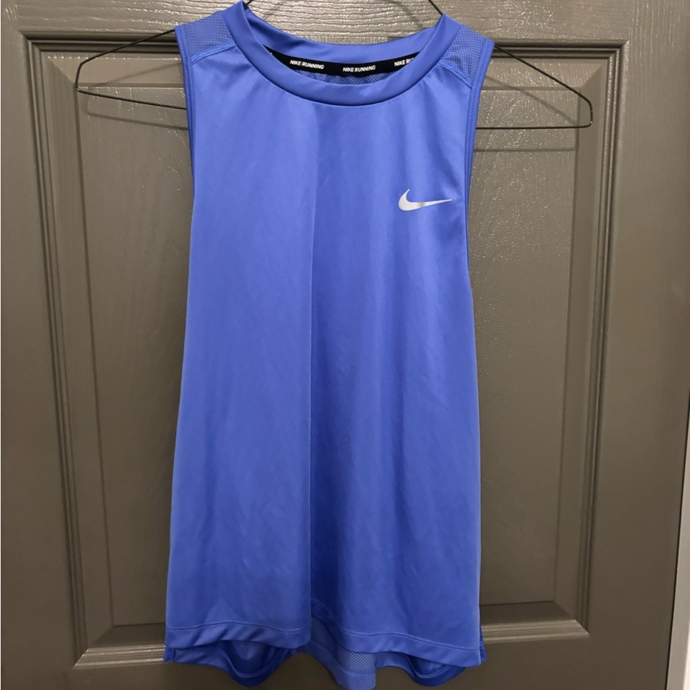 Nike dry fit size large